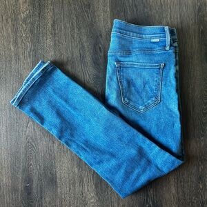 MOTHER Mid Rise Dazzler Ankle Jeans size 28 medium wash